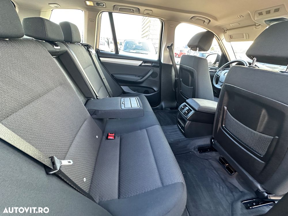 BMW X3 xDrive20d xLine - 14