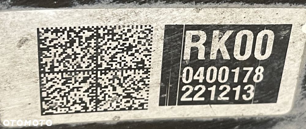 B3 KIA CARNIVAL IV 2020 - PRAWA ZWROTNICA TYŁ ZACISK PIASTA 55308-R0450 - 5