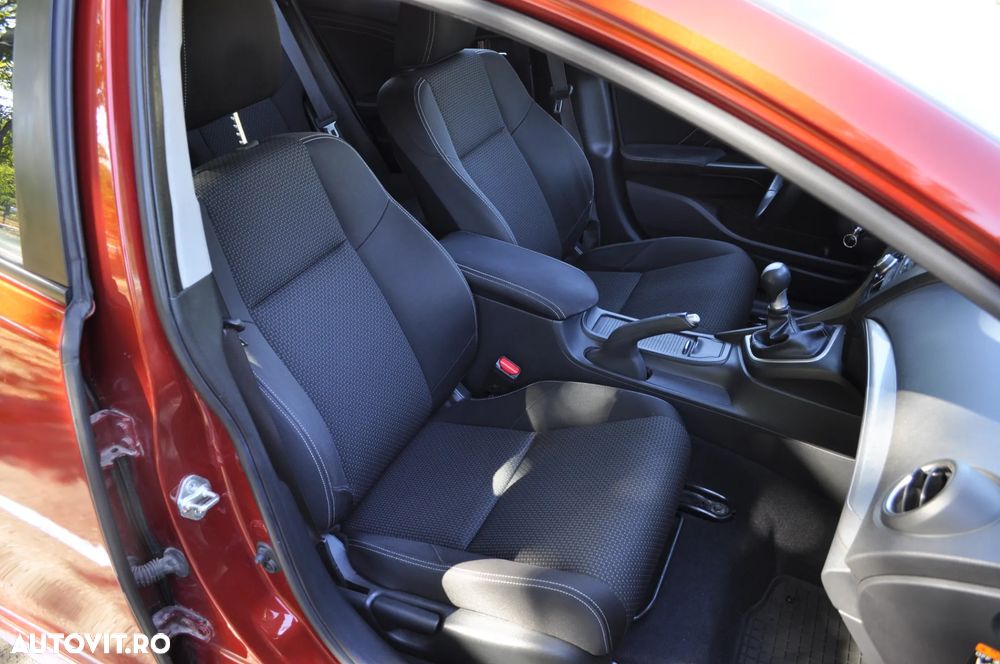 Honda Civic 1.8 i-VTEC MT Elegance - 19
