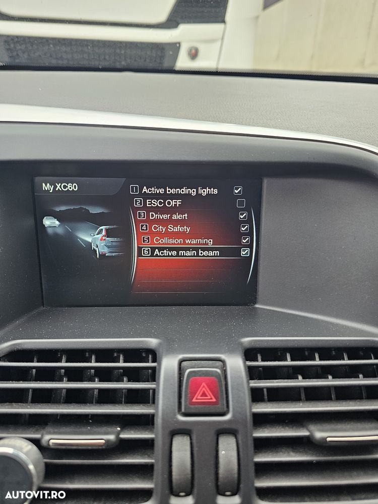 Volvo XC 60 D4 Geartronic Summum - 22