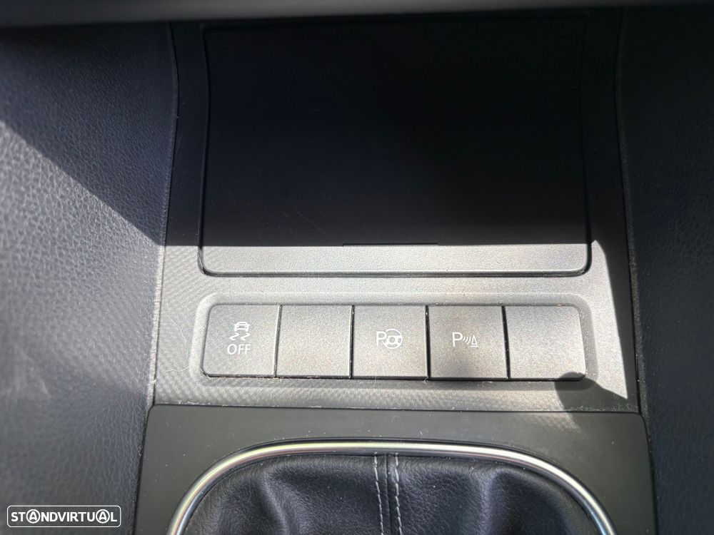 VW Golf 1.6 TDi DPF Team - 19