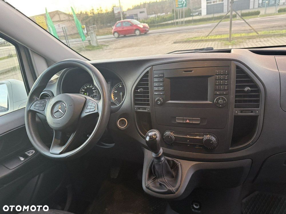 Mercedes-Benz Vito - 13