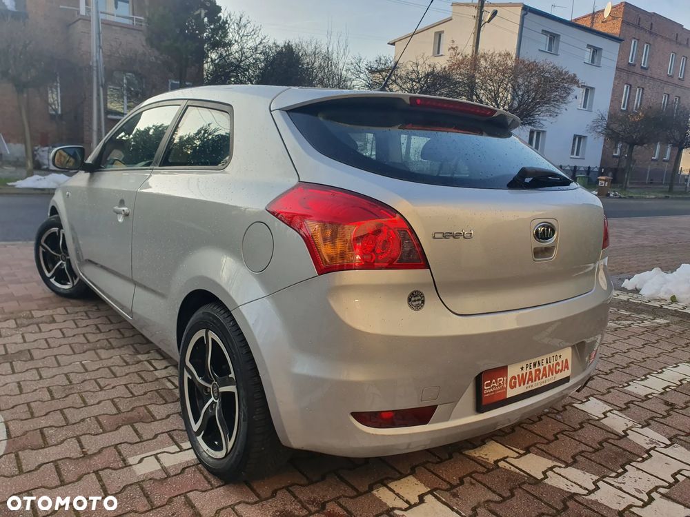 Kia ProCeed 1.6 CVVT Vision - 23