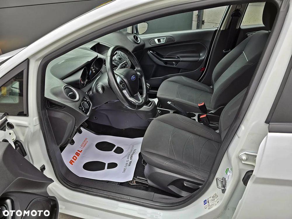 Ford Fiesta 1.25 SYNC Edition - 13