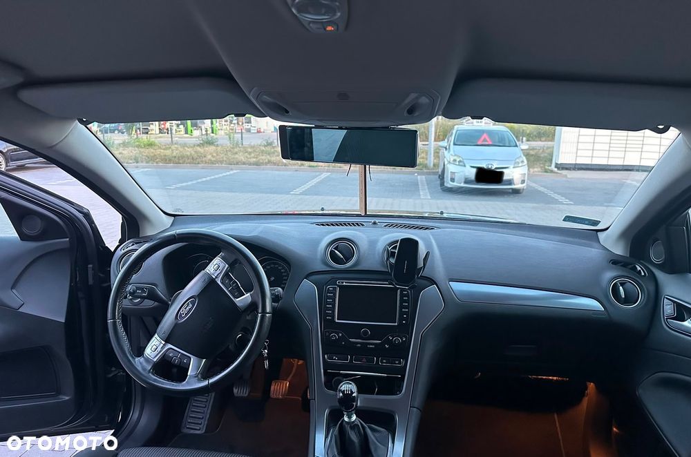 Ford Mondeo 2.0 TDCi Titanium - 25