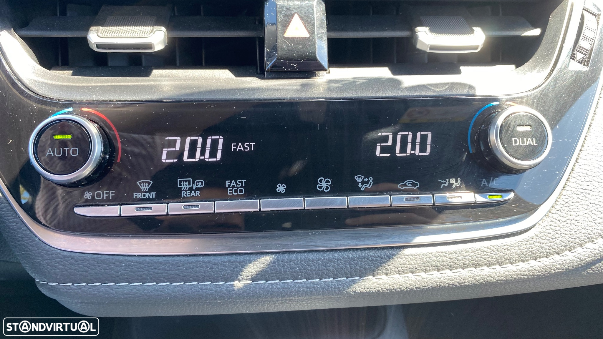 Toyota Corolla Touring Sports 1.8 Hybrid Exclusive - 46