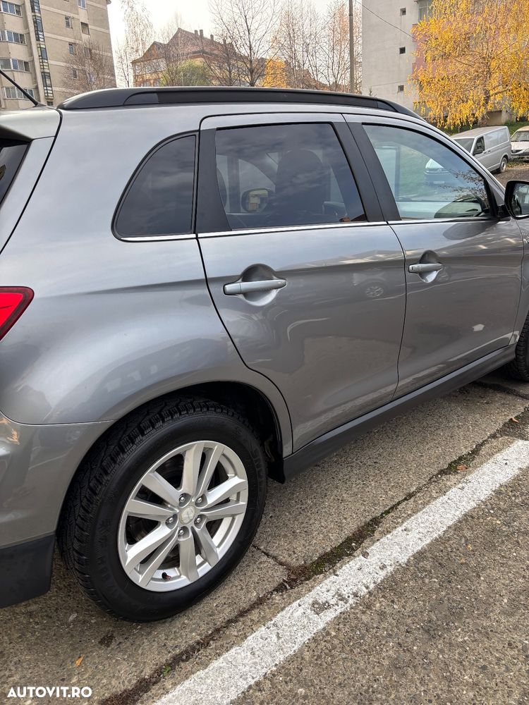 Mitsubishi ASX 1.8 DI-D 2WD Edition II - 10