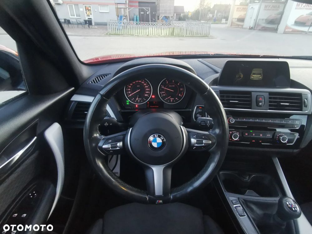 BMW Seria 1 118d Edition M Sport Shadow - 28