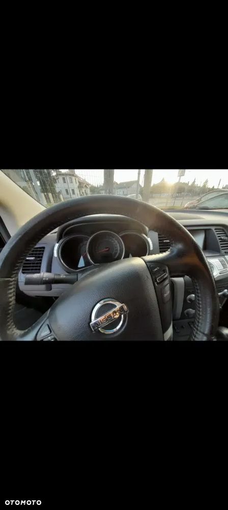 Nissan Murano 2.5 D Premium - 8
