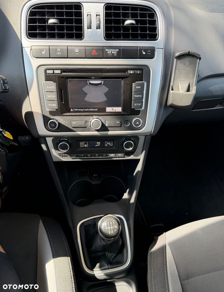 Volkswagen Polo - 24