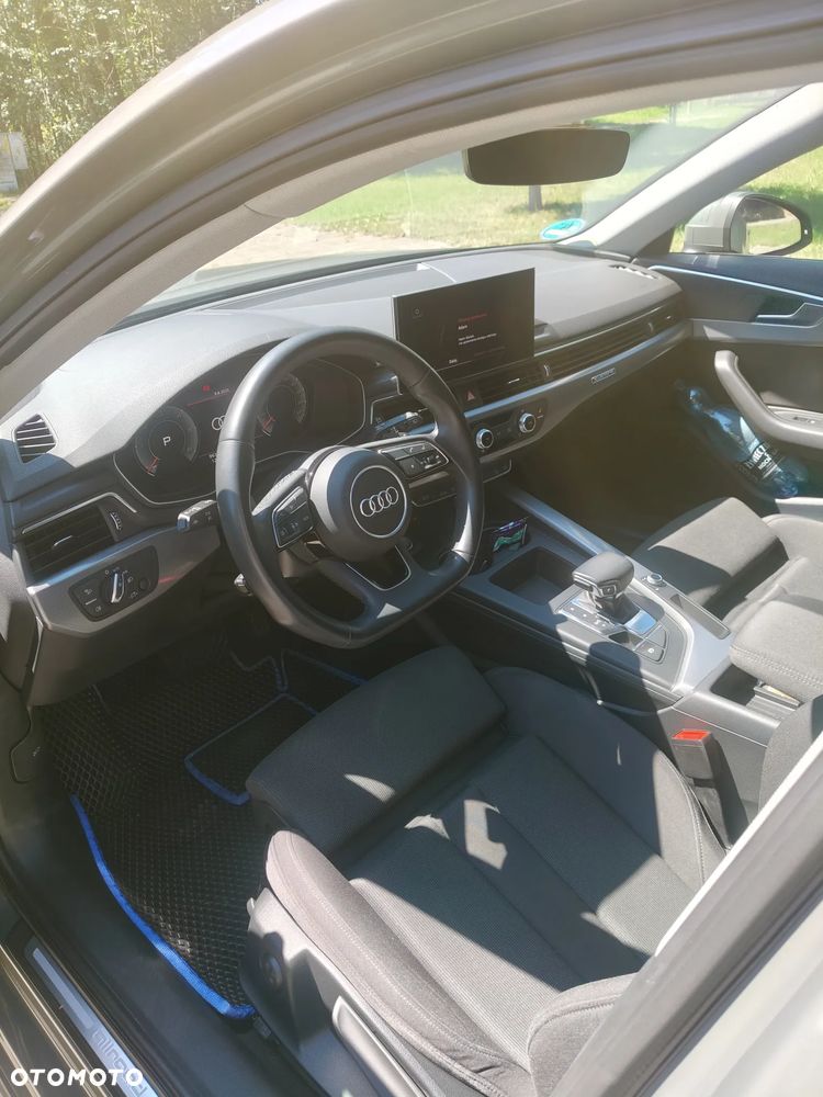 Audi A4 Allroad - 8