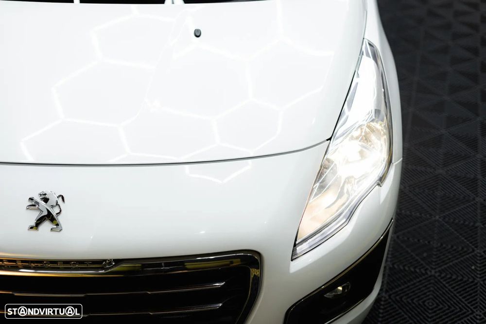 Peugeot 3008 1.6 e-HDi Allure 2-Tronic - 16