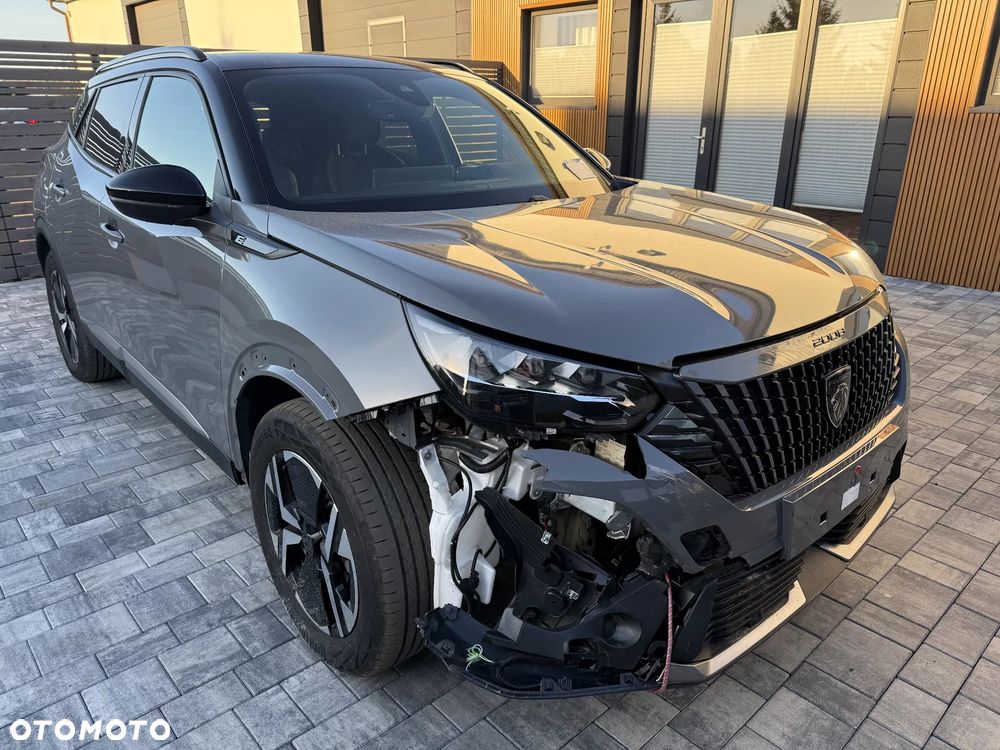 Peugeot 2008 GT+ - 2