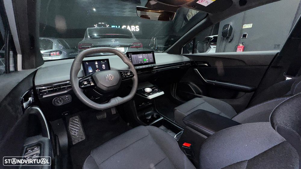 MG MG4 51 kWh Standard - 13