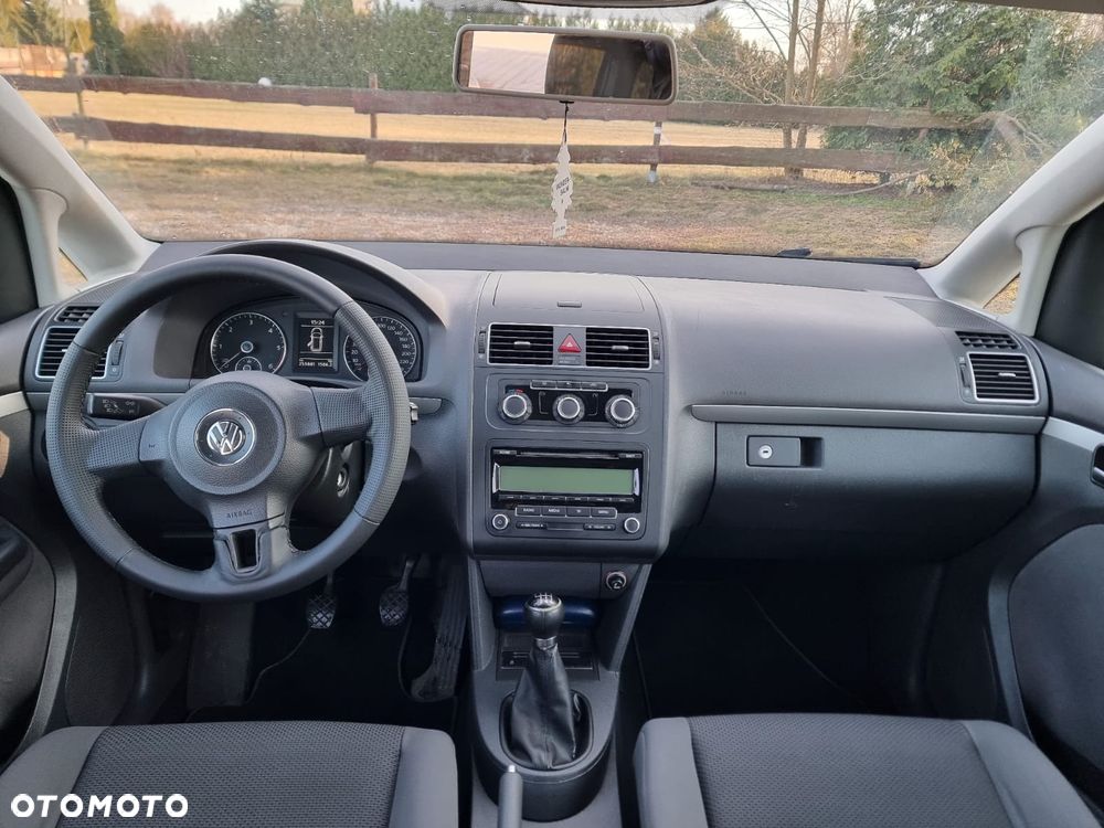 Volkswagen Touran 1.6 TDI DPF BlueMotion Technology Life - 10