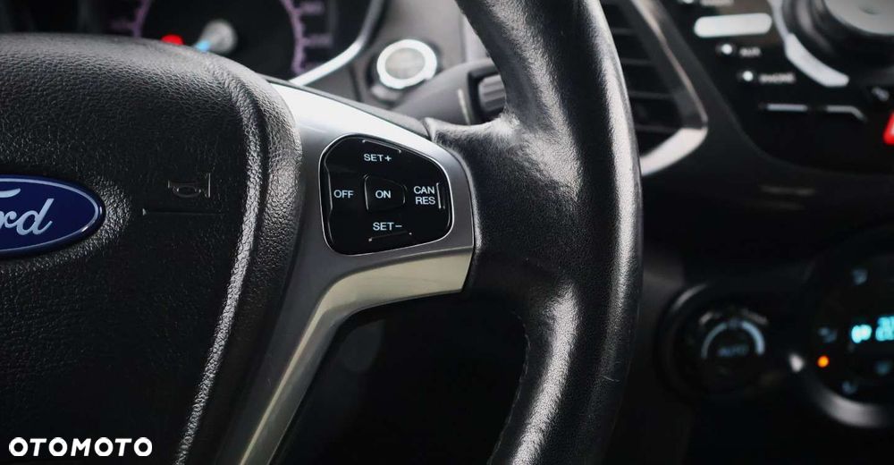 Ford EcoSport 1.0 EcoBoost - 24