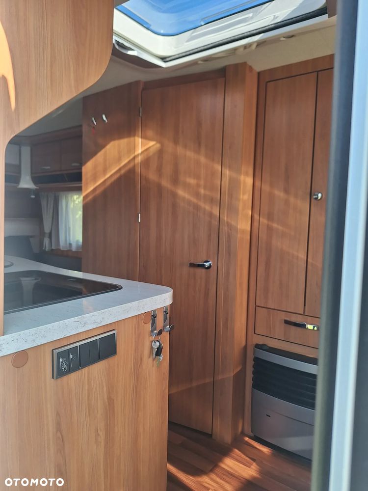 Hymer-Eriba 495 NOVA LuxusLine - 18