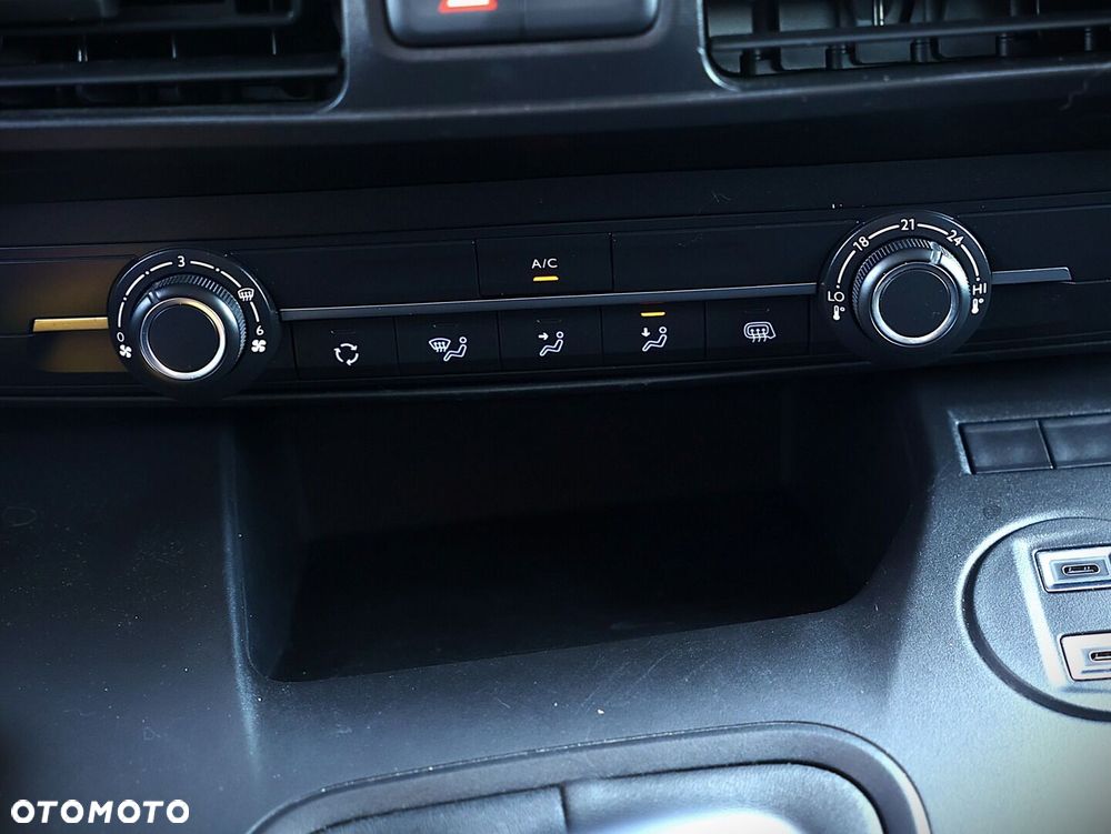 Toyota PROACE CITY - 16