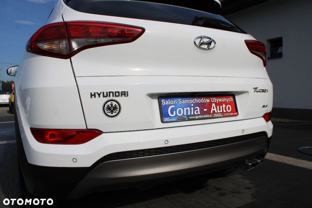 Hyundai Tucson - 16