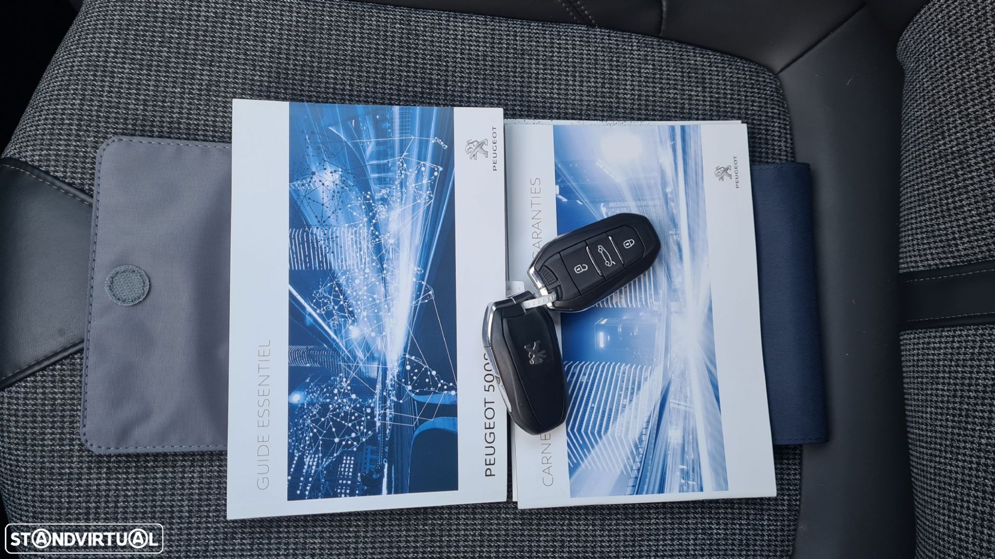 Peugeot 5008 1.6 BlueHDi Allure EAT6 - 60