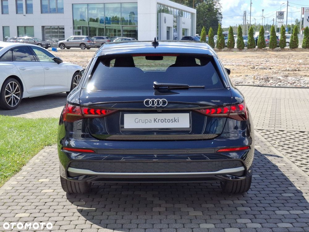 Audi A3 Sportback - 3