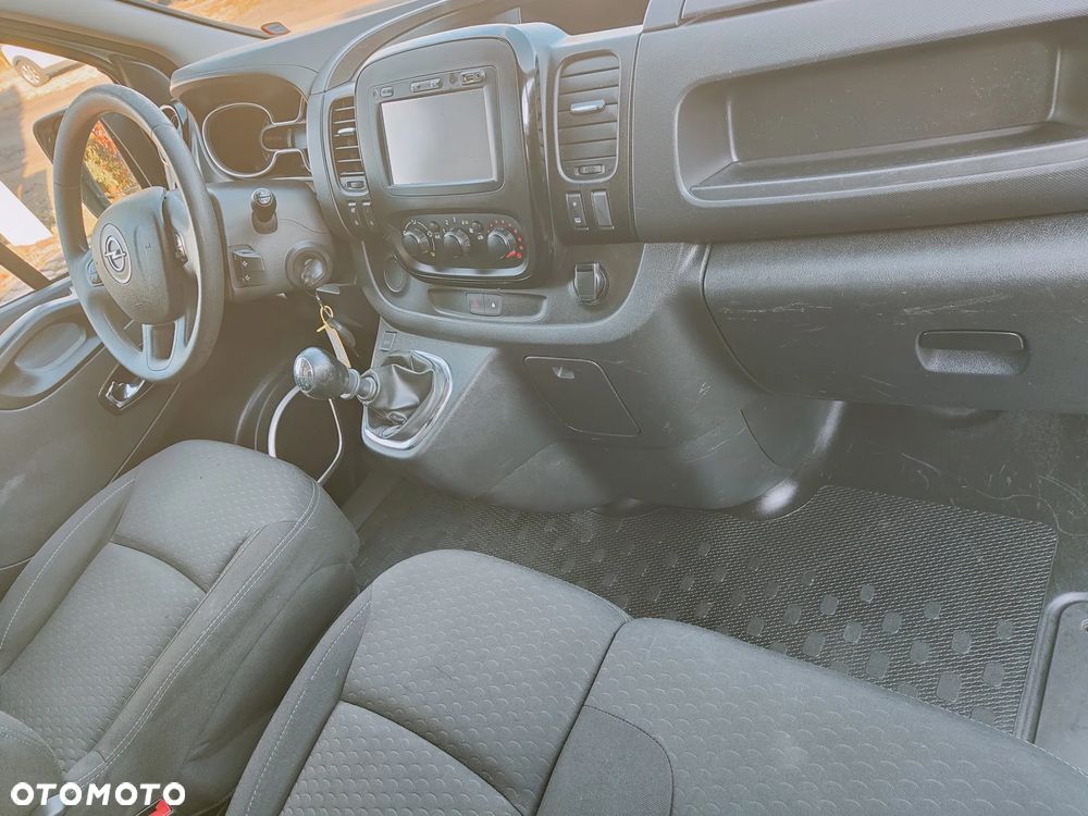 Opel VIVARO L2H1 - 25