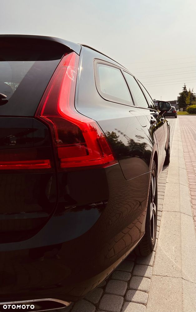 Volvo V90 D3 AWD Kinetic - 8