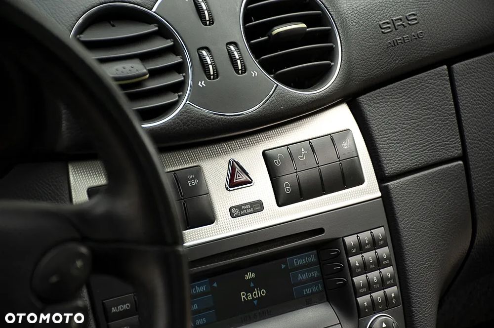 Mercedes-Benz CLK 320 CDI 7G-TRONIC Avantgarde - 31