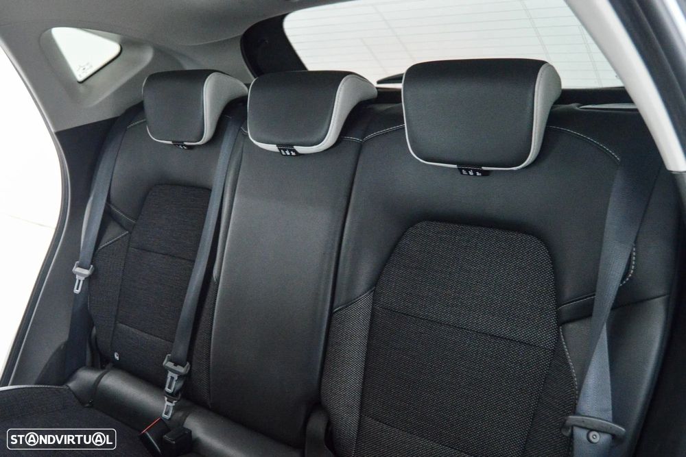 Renault Captur 1.0 TCe Techno - 11