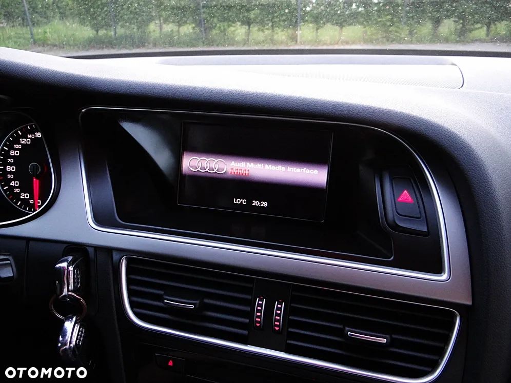 Audi A4 Avant 2.0 TDI DPF Attraction - 31