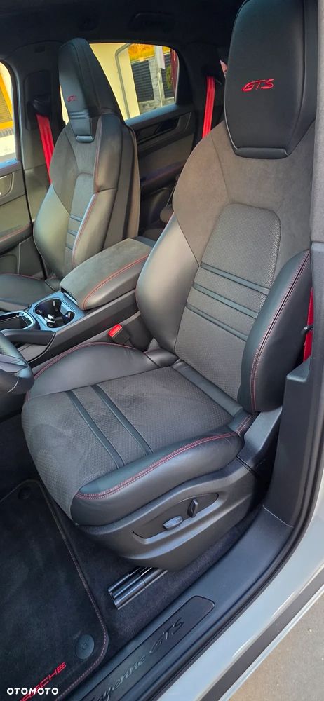 Porsche Cayenne - 10