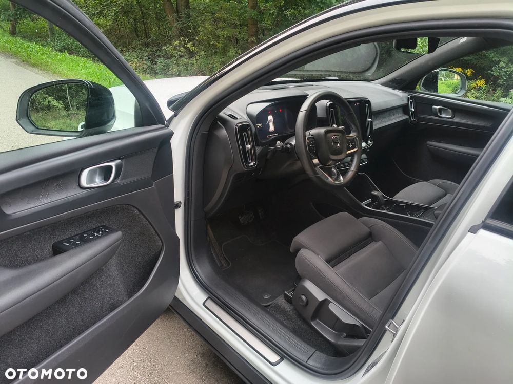 Volvo XC 40 Twin Recharge Plus - 14
