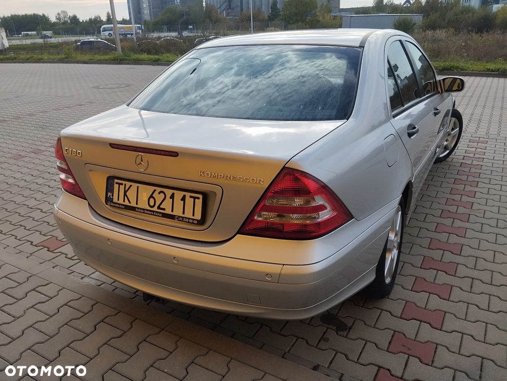 Mercedes-Benz Klasa C 180 Kompressor Classic - 5