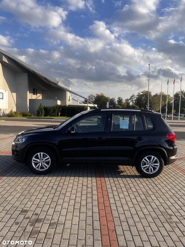 Volkswagen Tiguan - 8