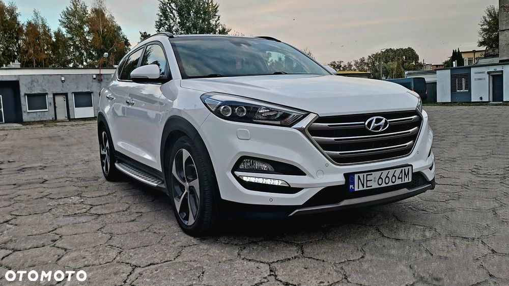 Hyundai Tucson 2.0 CRDI 4WD Automatik Premium - 6