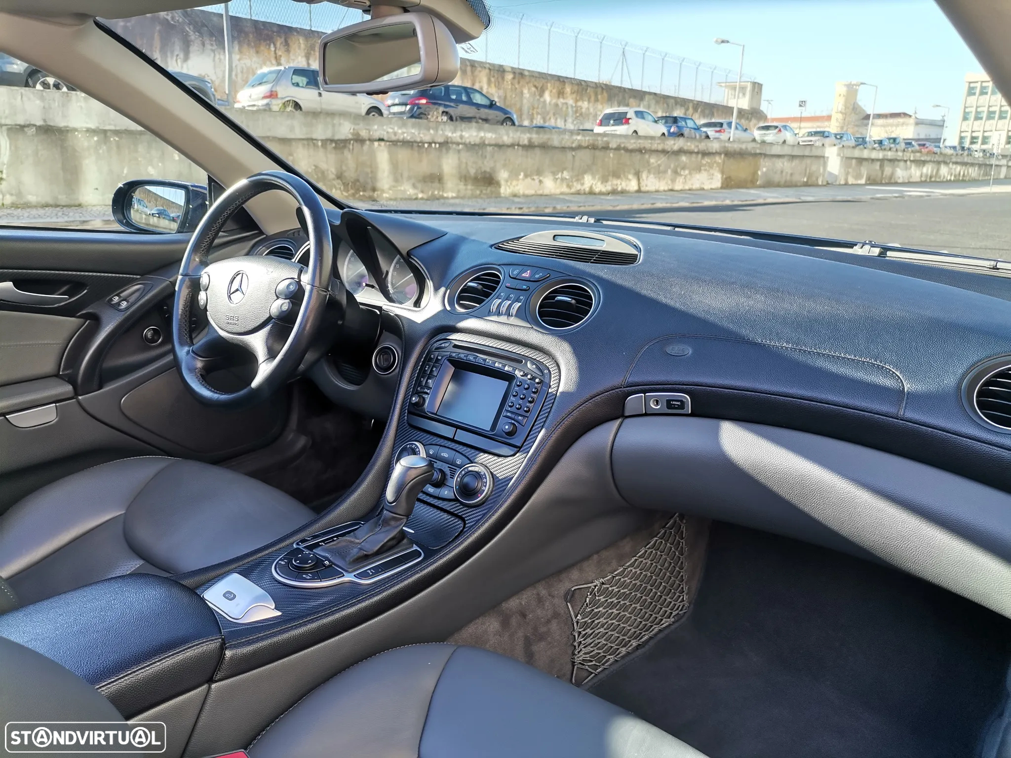 Mercedes-Benz SL 350 - 11
