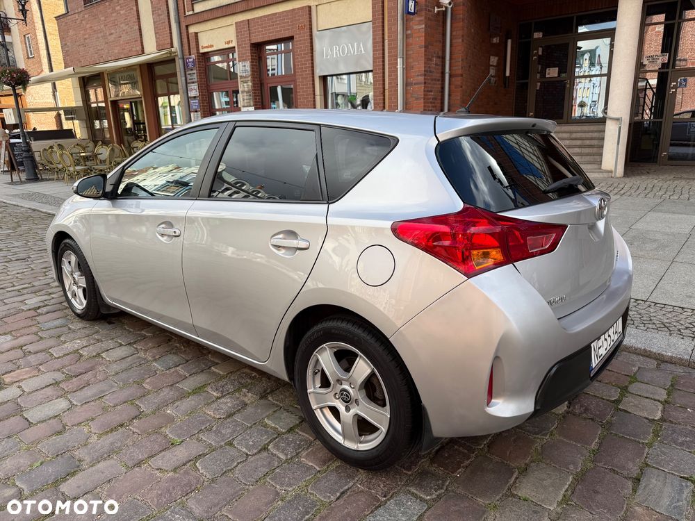 Toyota Auris 1.33 VVT-i Active - 2