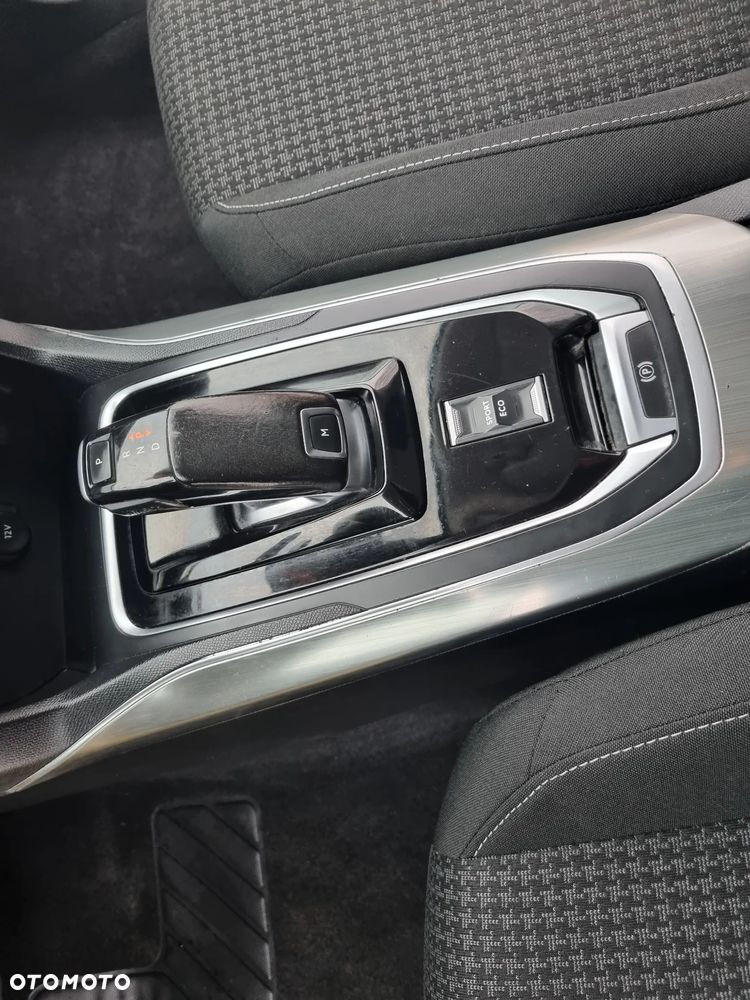 Peugeot 308 BlueHDi FAP 130 EAT6 Stop & Start Allure - 19