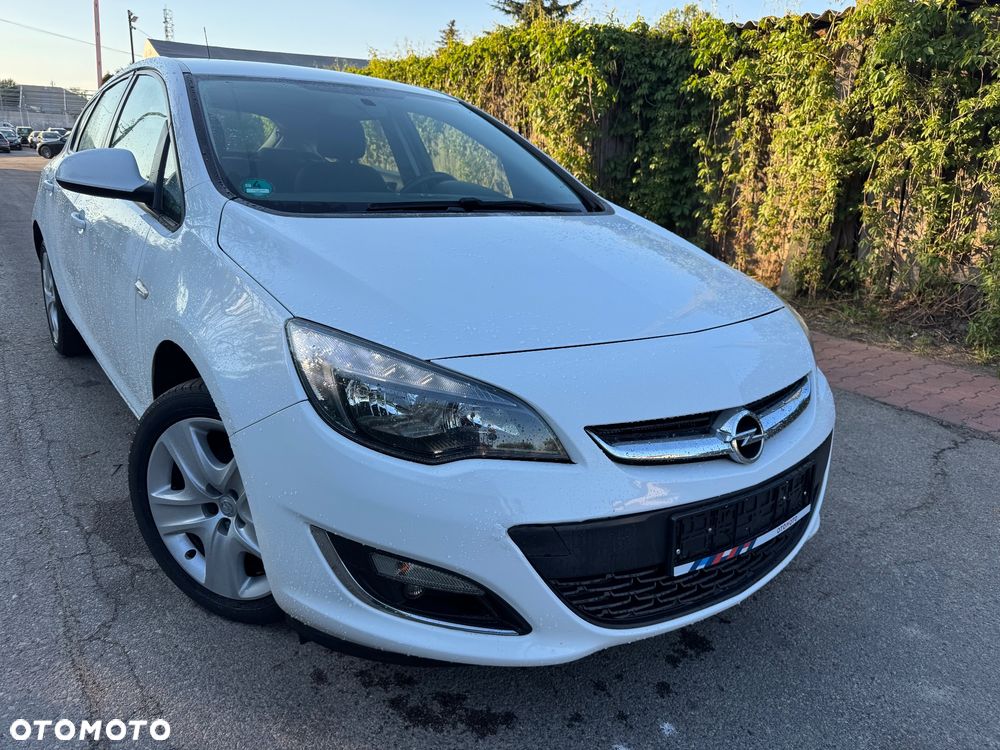 Opel Astra 1.4 Turbo ecoFLEX Start/Stop 150 Jahre - 6