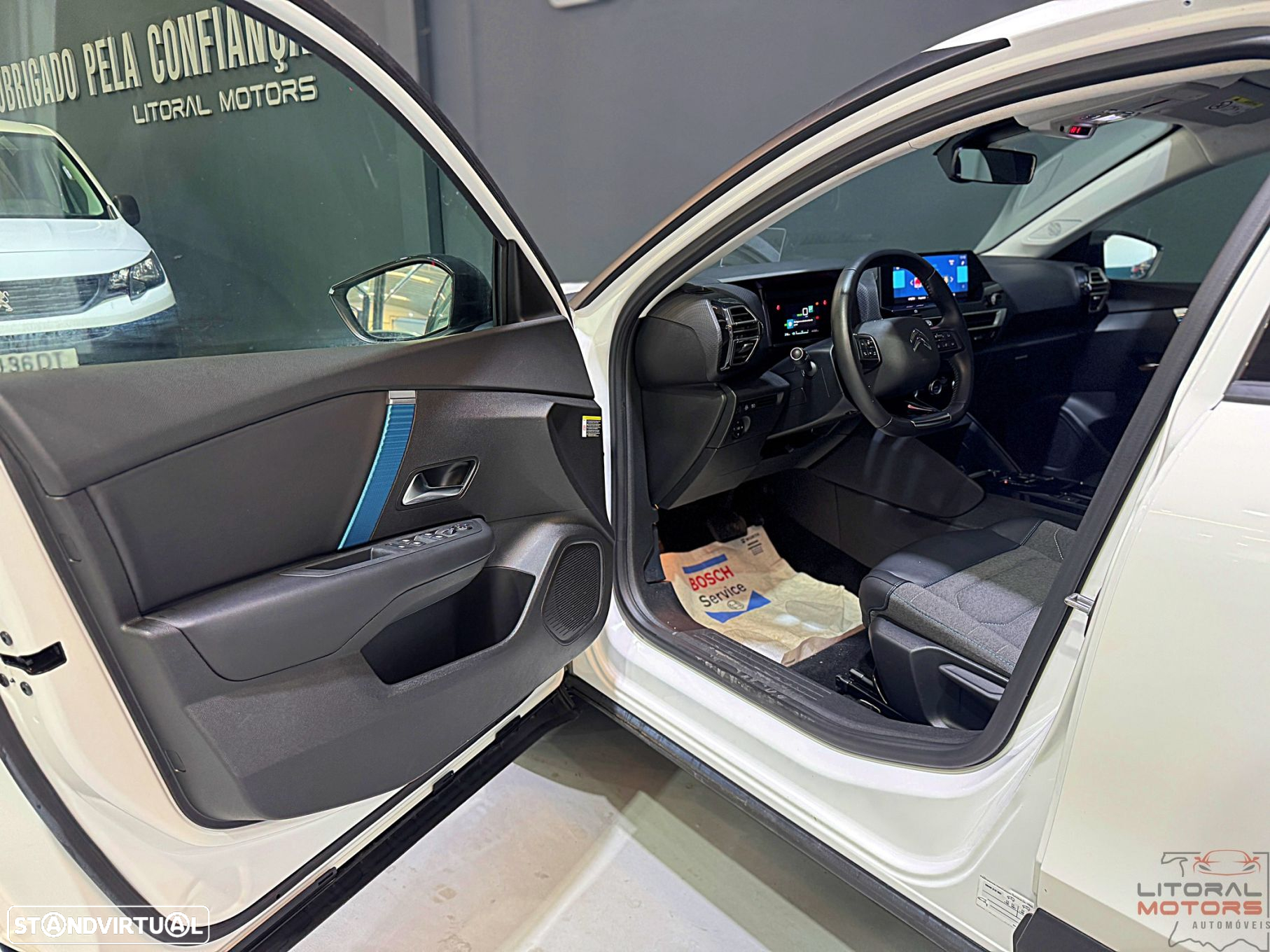 Citroën e-C4 50 kWh E-Series Collection - 13