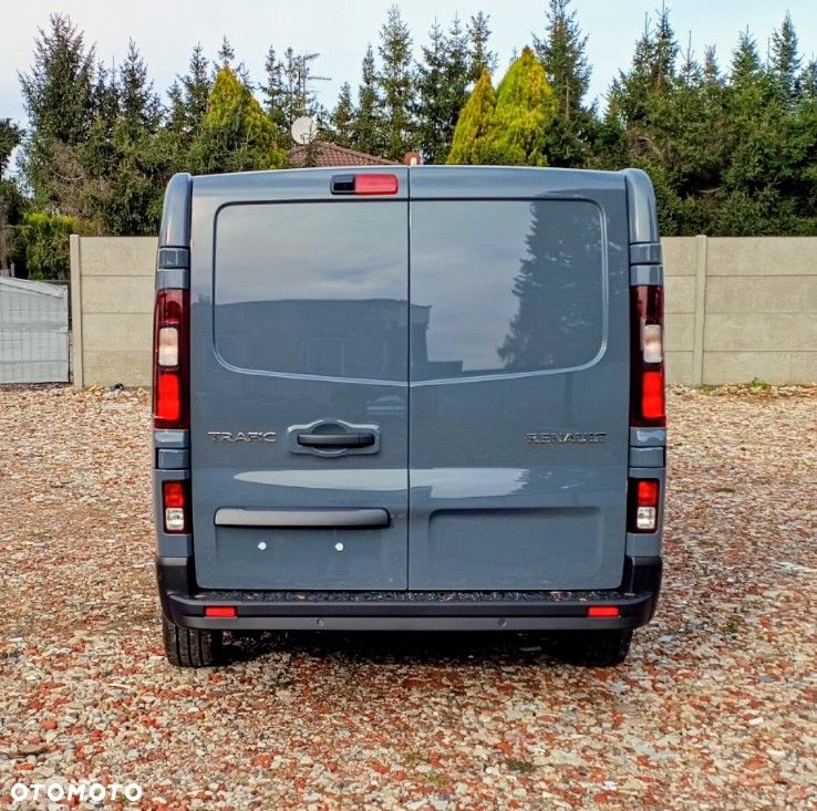 Renault TRAFIC - 8