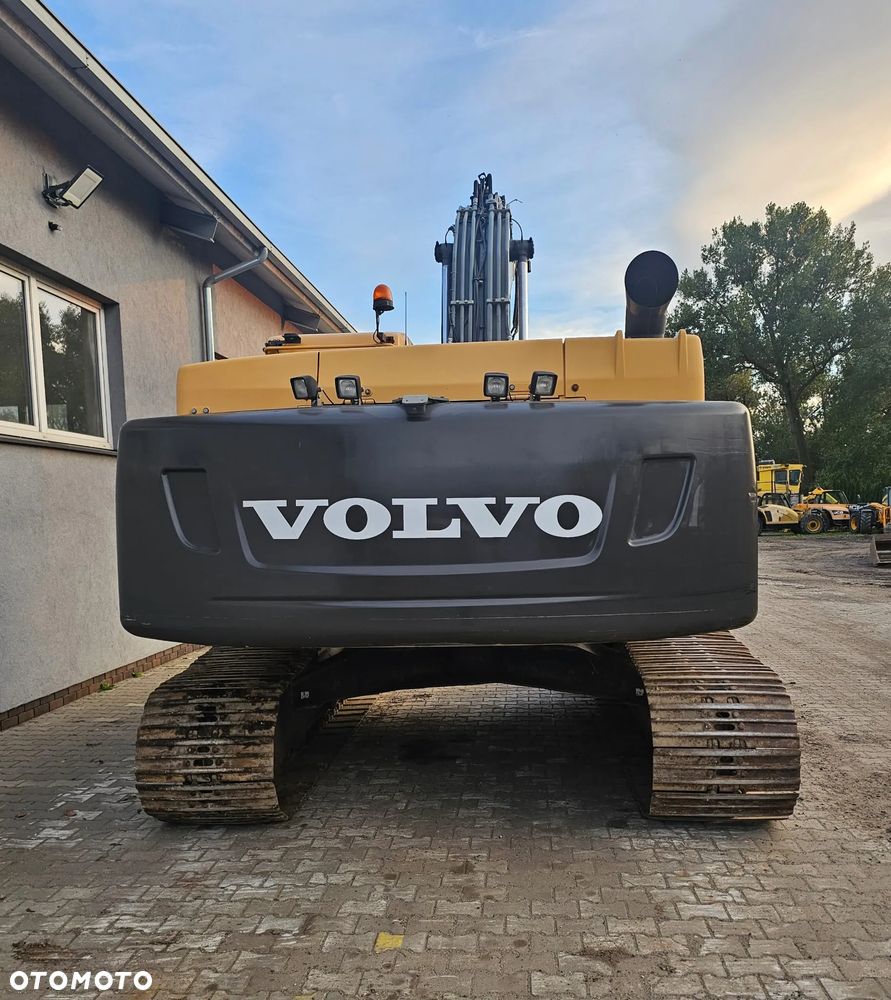 Volvo EC250DL - 4
