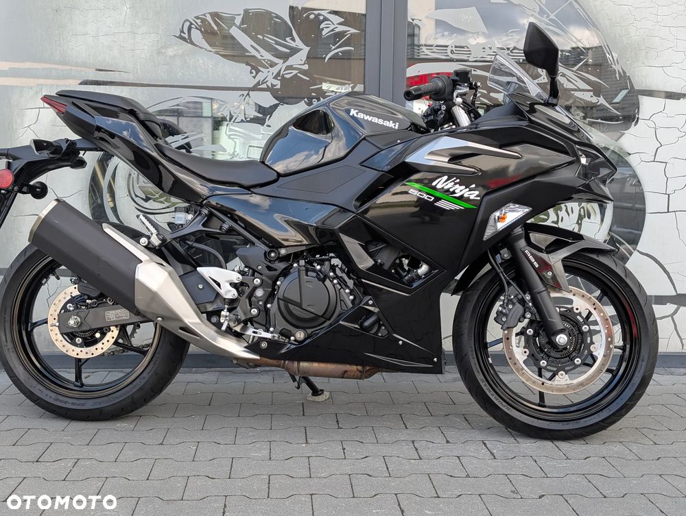 Kawasaki Ninja 500 - 11