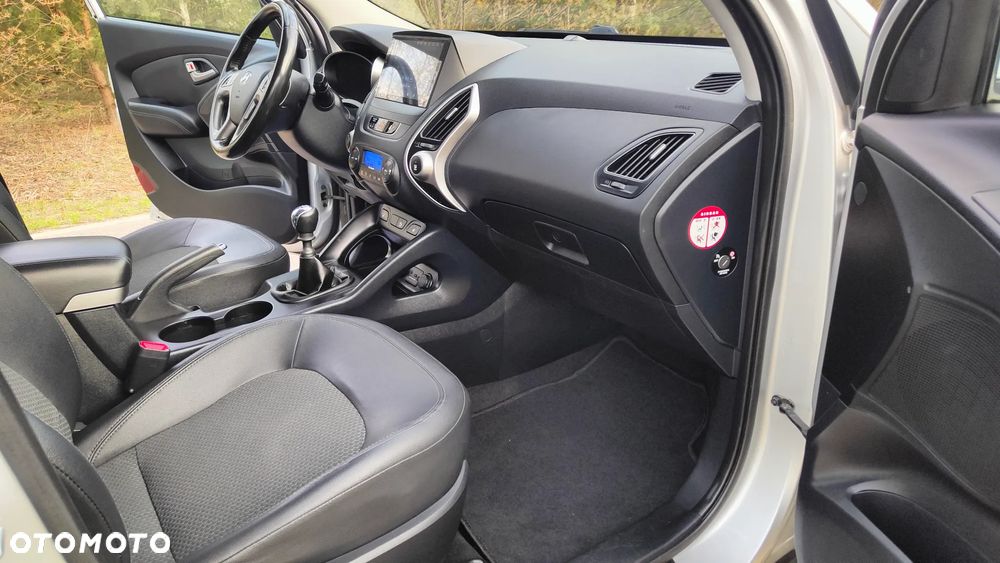 Hyundai ix35 2.0 CRDi 2WD Trend - 32