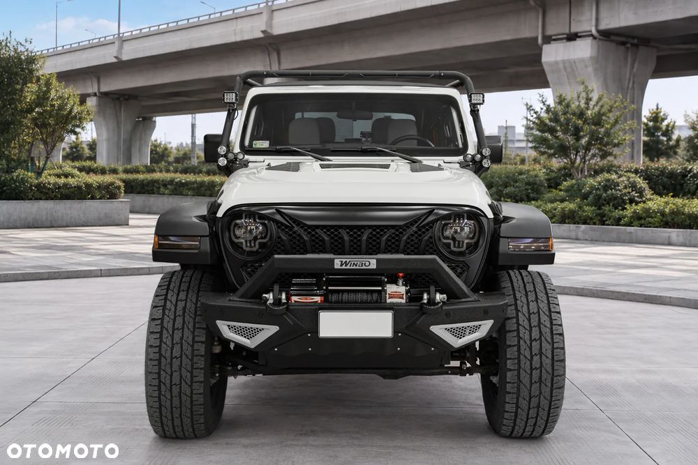 Jeep Wrangler - 3