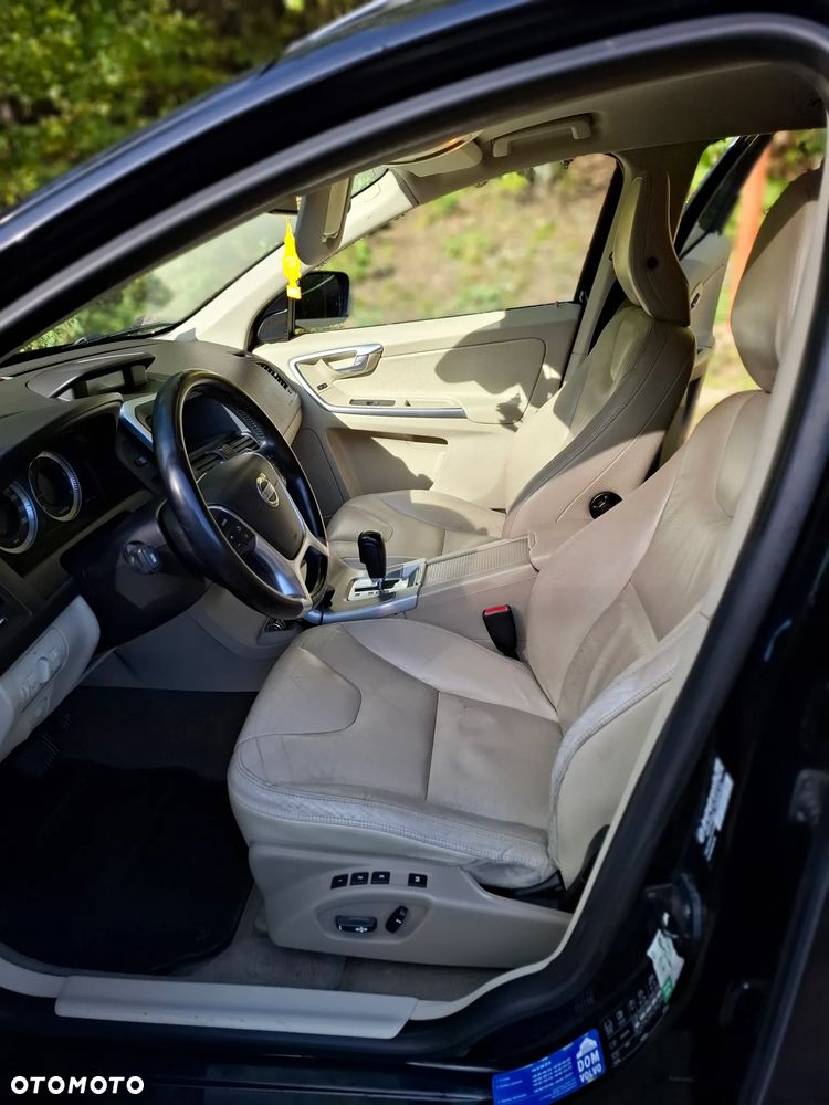 Volvo XC 60 - 14
