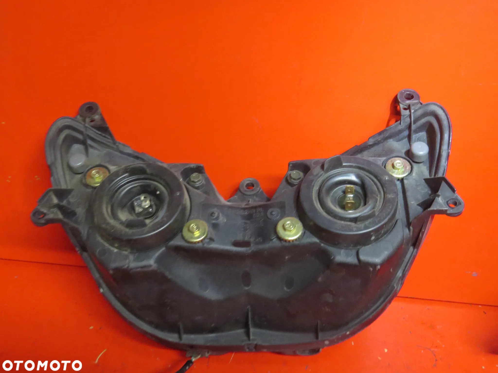 YAMAHA TMAX 500 T-MAX T MAX 2003 lampa reflektor klosz światło przód przednie - 5