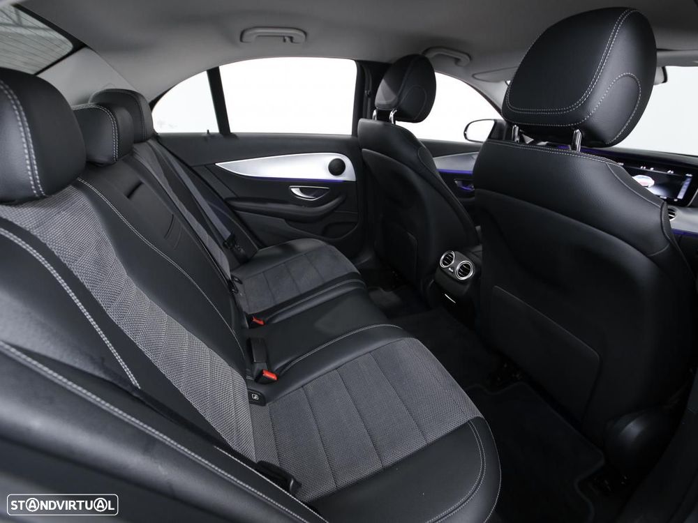 Mercedes-Benz E 300 de Avantgarde - 11