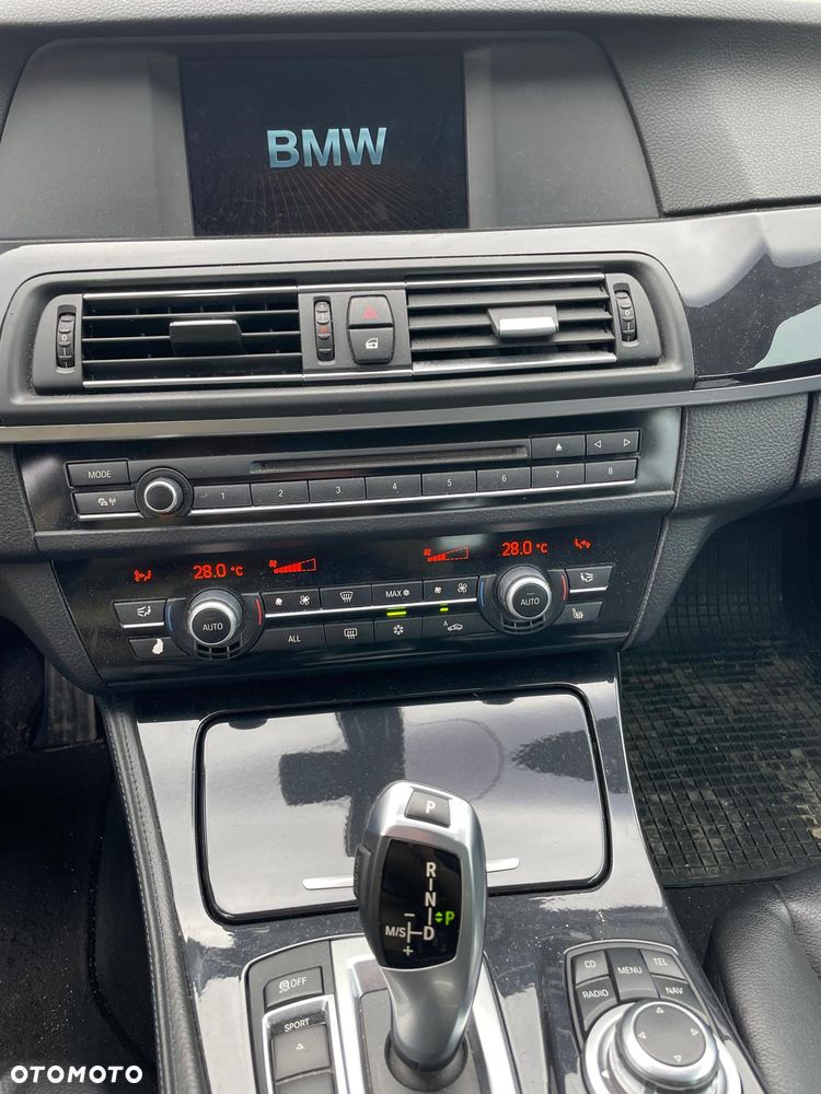 BMW Seria 5 520d - 11