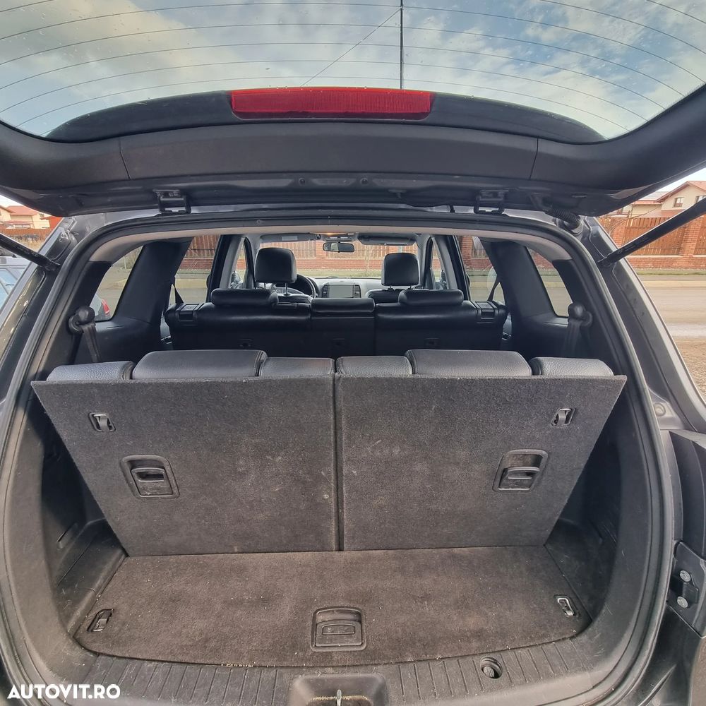 Hyundai Santa Fe 2.2 DSL VGT 7 SEATS 4WD+ A/T - 12